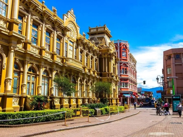 Why Wealthy Expats Relocate to Costa Rica, Panama